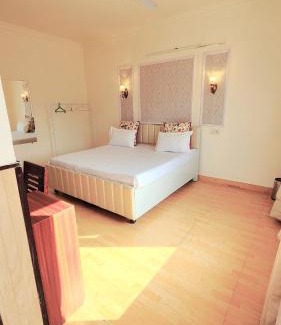 Amritsar Apartamento | Cozy 3 bedroom Apt with Central location