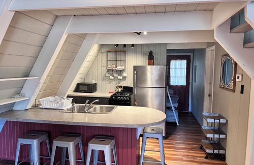 Harbor Springs Cabina | Cozy 3-bedroom cabin near beautiful Harbor Springs