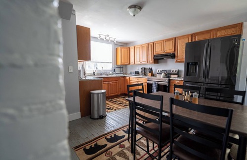 Boonville Cabina | Cozy 3 Bedroom Cabin in the Adirondack Foothills