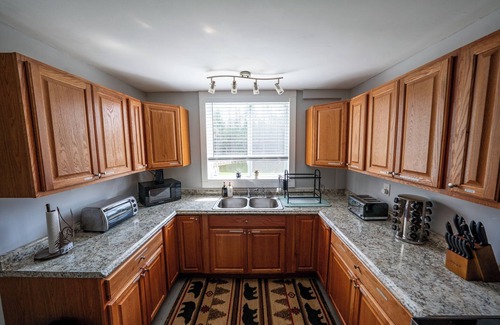 Boonville Cabina | Cozy 3 Bedroom Cabin in the Adirondack Foothills