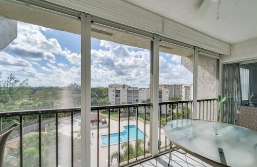 Inverrary Condominio | Cozy 3-bedroom condo with WiFi, AC in marvelous Lauderhill