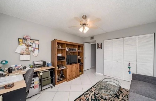 Inverrary Condominio | Cozy 3-bedroom condo with WiFi, AC in marvelous Lauderhill