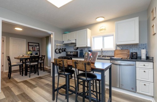 Gallatin Casa | Cozy 3-Bedroom Cottage by the Lake!