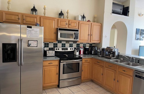 Eagle Pointe South Casa | Cozy 3-bedroom house in nice Kissimmee with AC, WiFi
