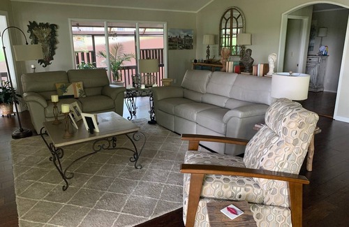 Northport Casa | Cozy 3-bedroom house on Lake Tuscaloosa with a BEAUTIFUL VIEW.