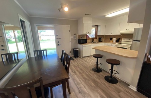 LaPlace Casa | Cozy 3-bedroom house with WiFi in quiet neighborhood