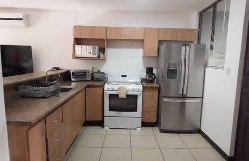 Comunidad Casa | "Cozy 3-Bedroom Retreat – A/C, WiFi, Near Beaches & Shops, 15 Min to Airport!"