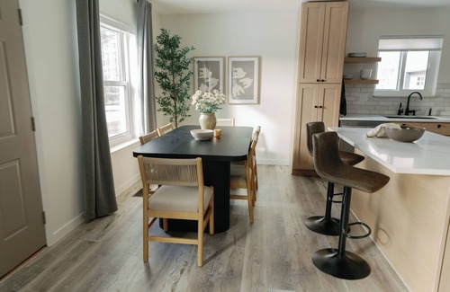 Monument Casa | Cozy 3-bedroom Sparrow Stay in Historic Town of Monument