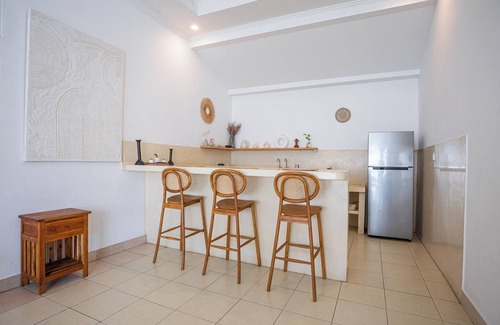 Nakula Casa | cozy 3 bedrooms villa in quiet location surround tourist area. Family friendly.