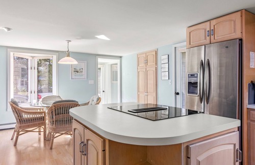 Biddeford Pool Casa | Cozy 3 BR Cottage On Hills Beach