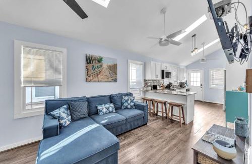 Seaside Heights Casa | Cozy 3-BR Retreat, Four Blocks to Beach & Boardwalk home