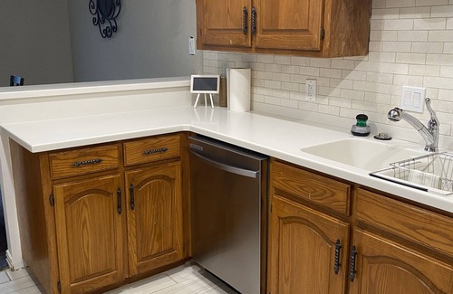 West Arlington Casa | Cozy 3-BR T/H near A&t Stadium/ Globe Life Field