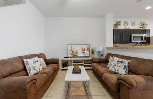 Crestwynd Bay Casa | Cozy 3BDR House near Disney - AL