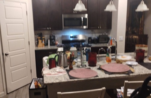 San Antonio Casa | Cozy 3bedroom 2and a half house with office space.
