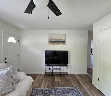 Mentor Headlands Casa | Cozy 3BR Cottage Near Headlands