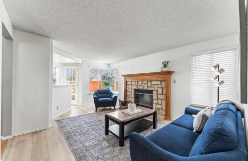 Northwest Reno Casa | Cozy 3BR Family Home with Patio & BBQ grill Close to Casinos and Shops