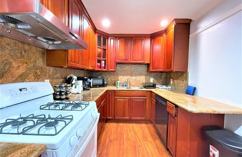 Lower Bal Casa | Cozy 3Br home/spectacular views/close to BayFair