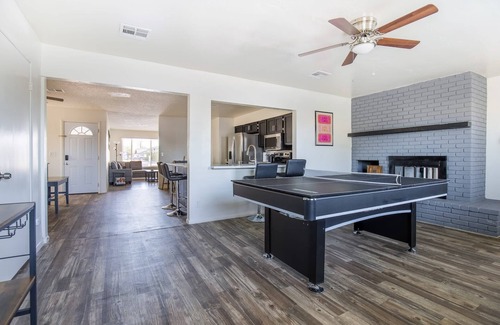 Alhambra Casa | Cozy 3BR House Near Attractions & Shopping
