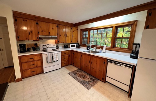 Intervale Casa | Cozy 4 bd/3.5 br in North Conway
