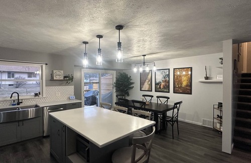 Papillion Casa | Cozy 4-BD house in central Papillion with dedicated office, game room & WiFi