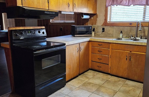 Naches Cabina | Cozy 4-bedroom cabin in enjoyable Naches nestled near Mt. Rainier National Park.