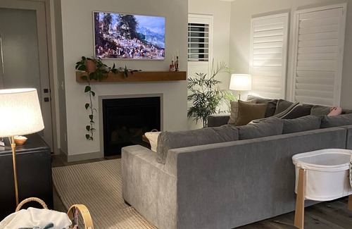 Daybreak Casa | Cozy 4-bedroom house in pleasant South Jordan with 1hr from ski resorts