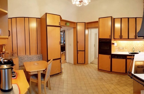 Matzleinsdorf Apartamento | Cozy 4BR shared Apartment