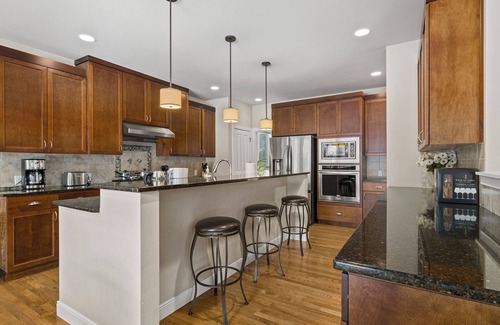 Sammamish Casa | Sammamish Retreat on 211th #42228