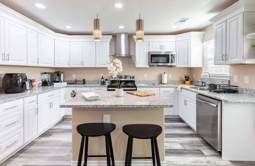 Waxahachie Casa | Cozy 5BR Getaway | BBQ, Games & Near Attractions