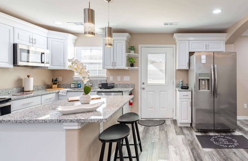 Waxahachie Casa | Cozy 5BR Getaway | BBQ, Games & Near Attractions