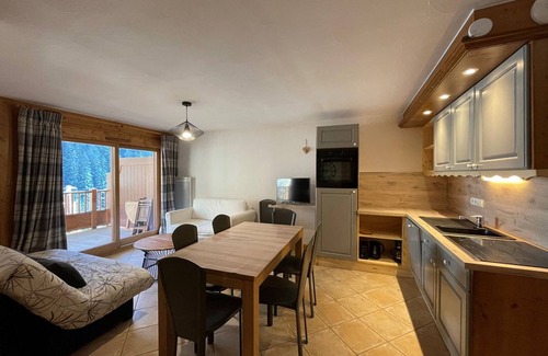 Cohennoz Apartamento | Apartamento para 6 personas con balcón y piscina cubierta en Crest-Voland