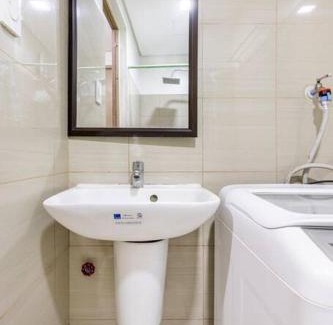 Barangay 76 Apartamento | Cozy 619 shore2 residence tower2 near MOA