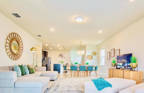 Davenport Casa | Cozy 7BD/5.5BH House FREE Waterpark 8mi/Disney!