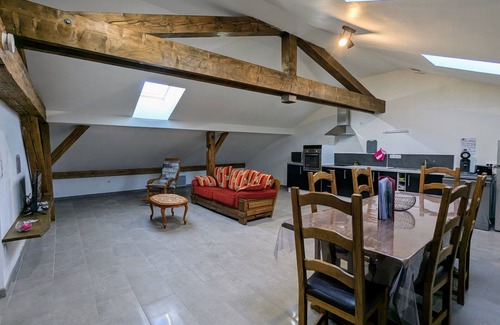 Saint-Michel-sur-Meurthe Apartamento | Apartamento acogedor con 2 habitaciones y parking privado cerca de los Vosgos