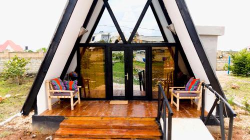Nungwi Otro | Cozy A-Frame Cabin Eco Stay by Nungwi Beach
