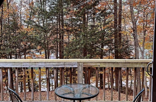 Naples Cabina | Cozy A frame cabin minutes from Sebago Lake and the Naples Causeway