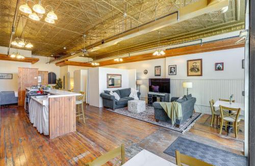 Yankton Apartamento | Cozy Abode in Historic Yankton - Heart of the City