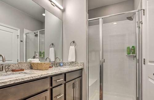 Dupont Casa | Cozy Abode w/ Patio ~ 7 Mi to Dtwn Denver
