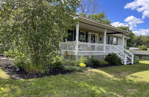 Au Sable Forks Casa | Cozy Adirondack Retreat- Spacious, Comfortable & Perfect for Families