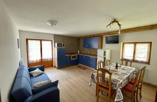 Cogolo Apartamento | Cozy alpine chalet in the heart of the Dolomites.