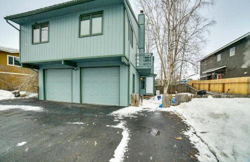 University Area Apartamento | Cozy Anchorage Vacation Rental Near Hospitals!
