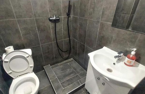 Sector 4 Apartamento | Cheapest Modern Studio (metro station city center)