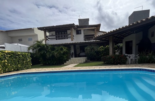 Barra do Jacuipe Casa | Acogedora y encantadora casa con piscina y jardines en condominio frente al mar!