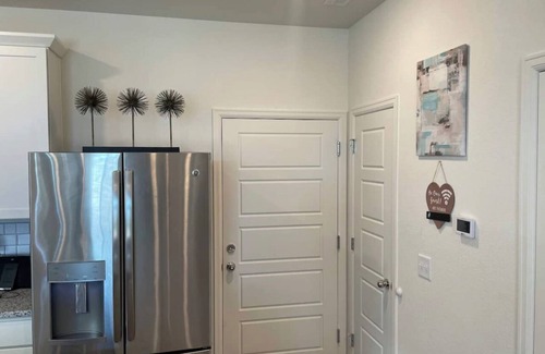 Commerce City Casa | Cozy and cheerful family-sized home 12mins from DIA