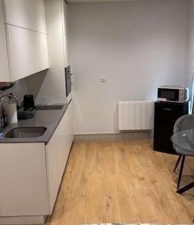 Grove Apartamento | Cozy and Comfortable Studio