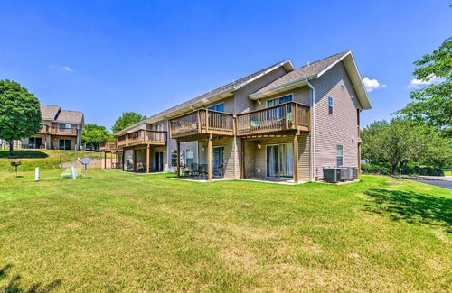Table Rock Apartamento | Cozy and Convenient Branson Condo with Balcony!