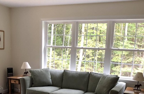 Danbury Casa | Nueva construcción a menos de una milla de Ragged Mountain