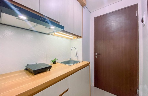 Bekasi Timur Apartamento | Cozy And Enjoy Living Studio Transpark Juanda Bekasi Timur Apartment