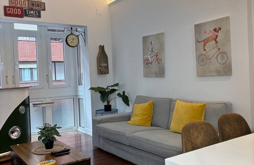 Iralabarri Apartamento | Acogedor y Familiar Central Guggenheim Bilbao