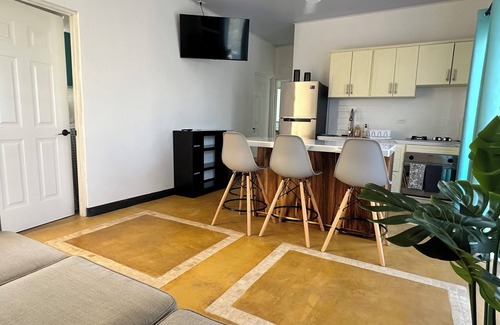 Villarreal Apartamento | Cozy and laid-back Apartment w/AC in Villarreal, Tamarindo